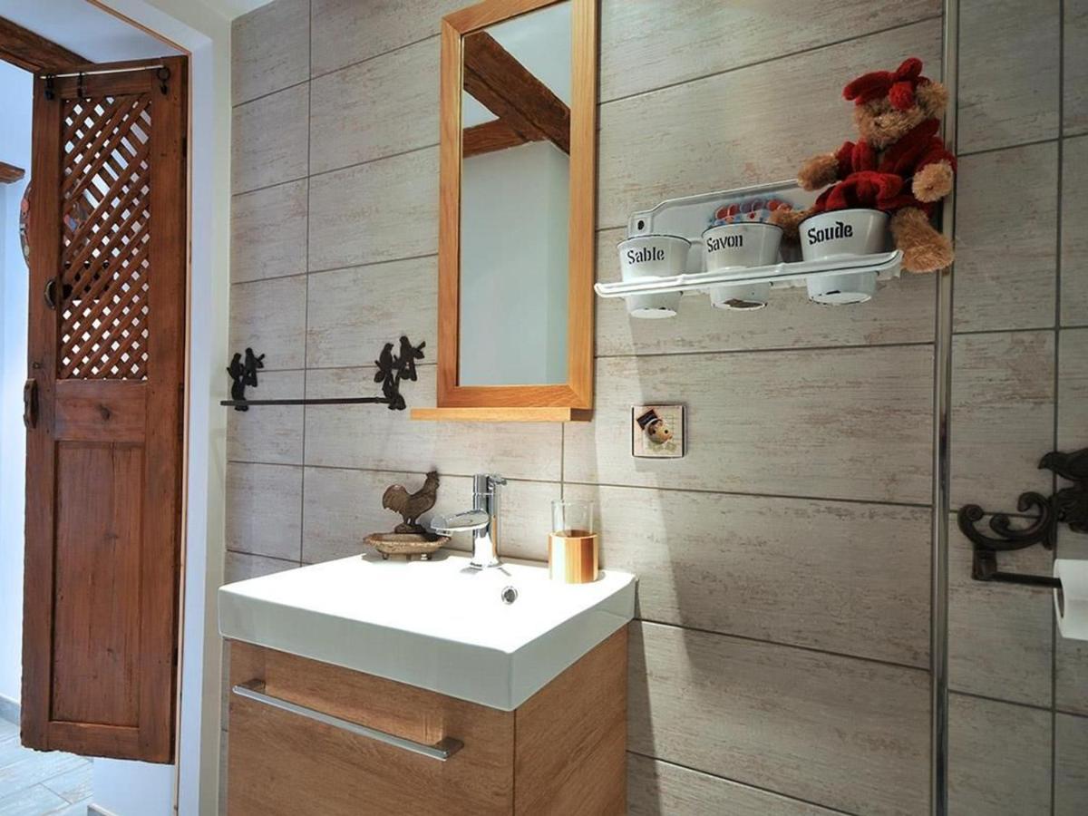 Charmante Maisonnette Alsacienne Avec Terrasse, Climatisation Et Alcove Pres De Colmar - Fr-1-744-8 Holiday home
